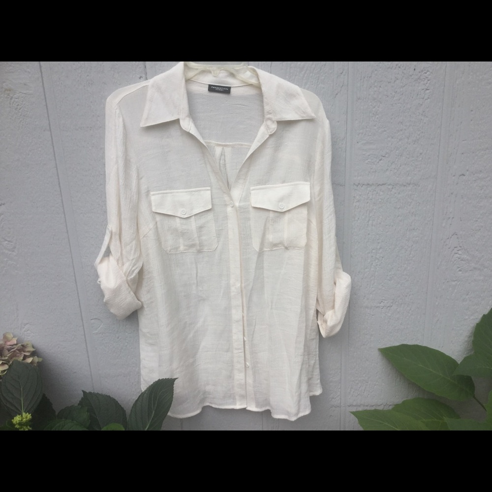 Light button down top with long sleeve